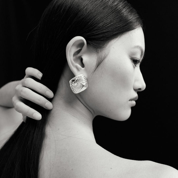 Black Friday Up To 70% Off