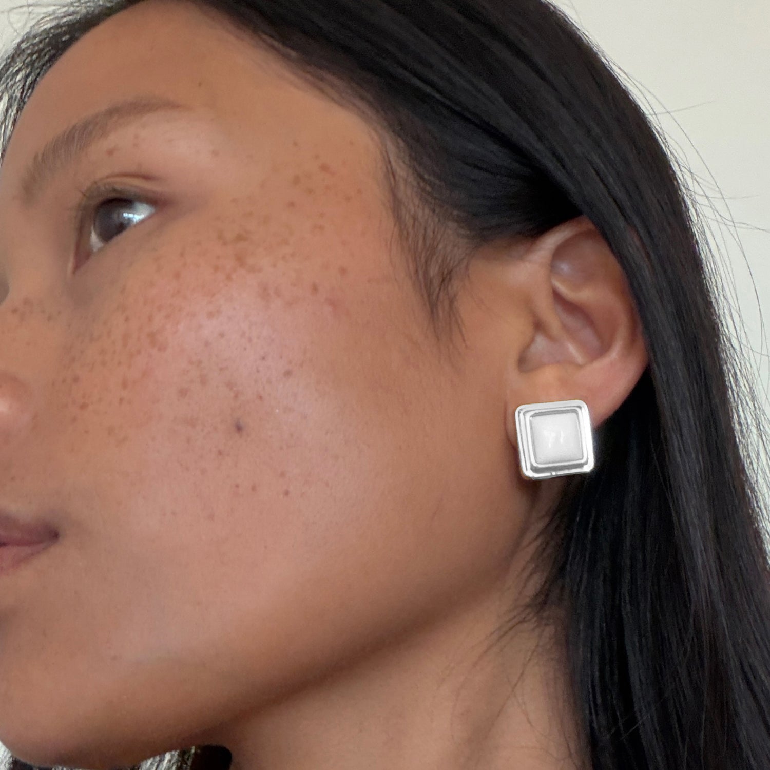 ARCHER EARRINGS