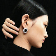 PRIZE EARRINGS