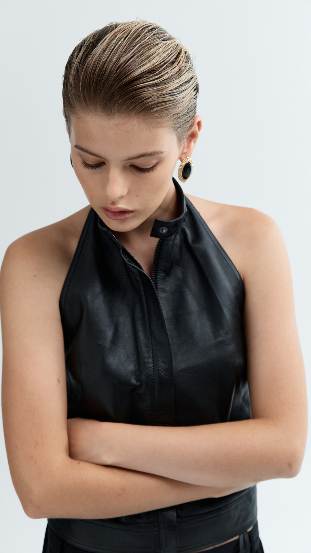 NOIR EARRINGS