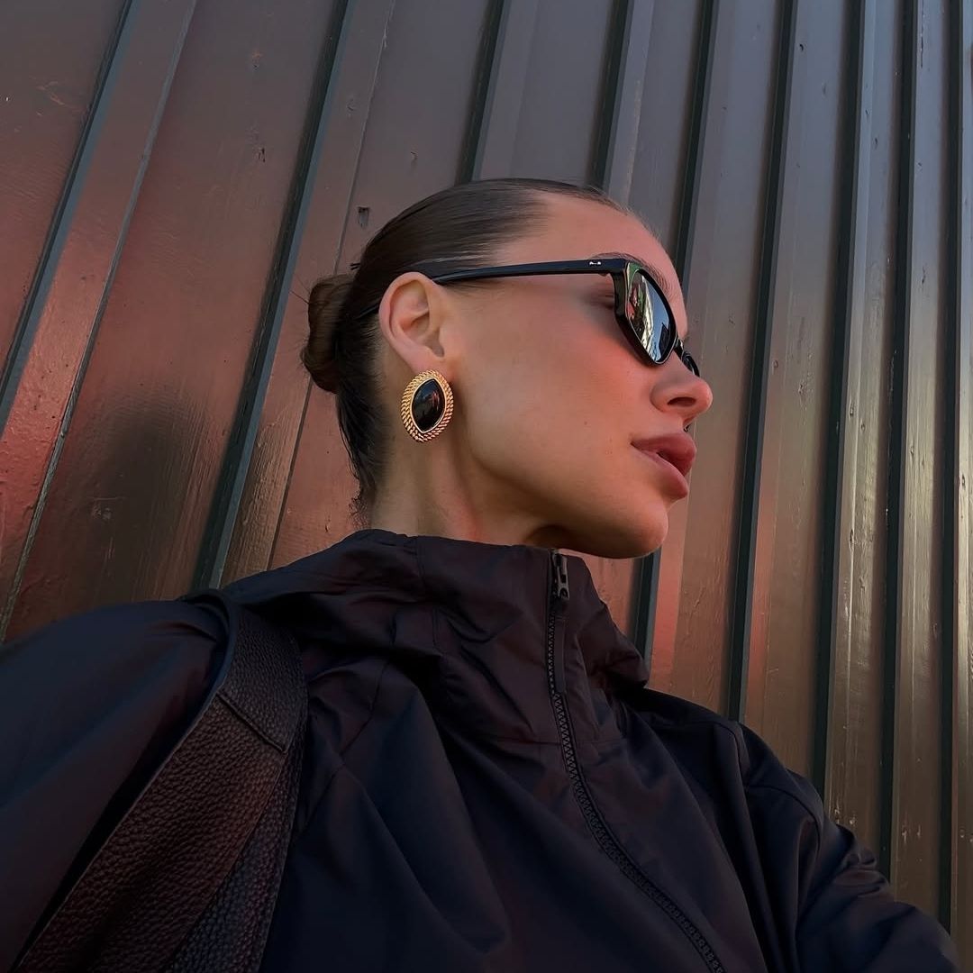 NOIR EARRINGS