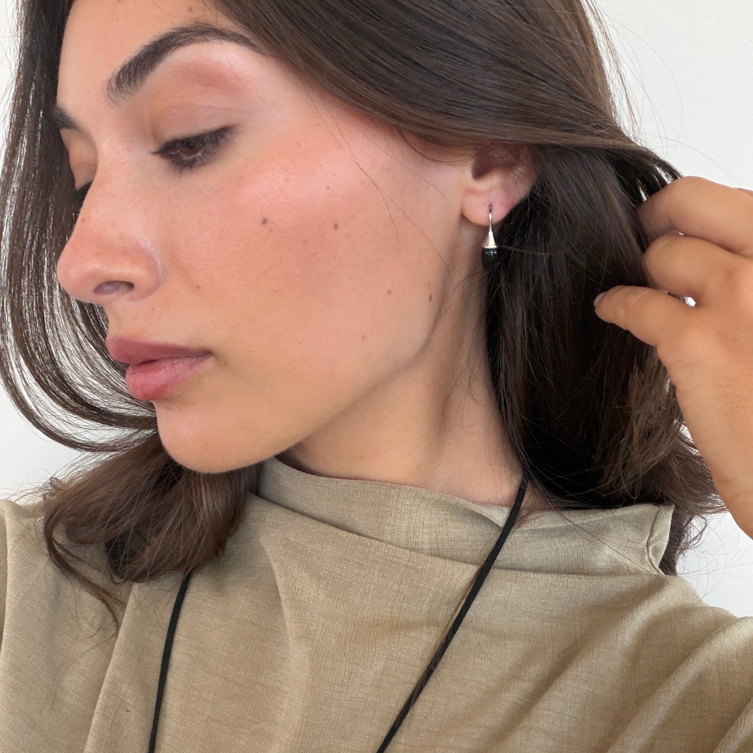 ODETTE PEARL EARRINGS