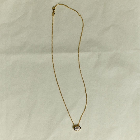 POISE NECKLACE