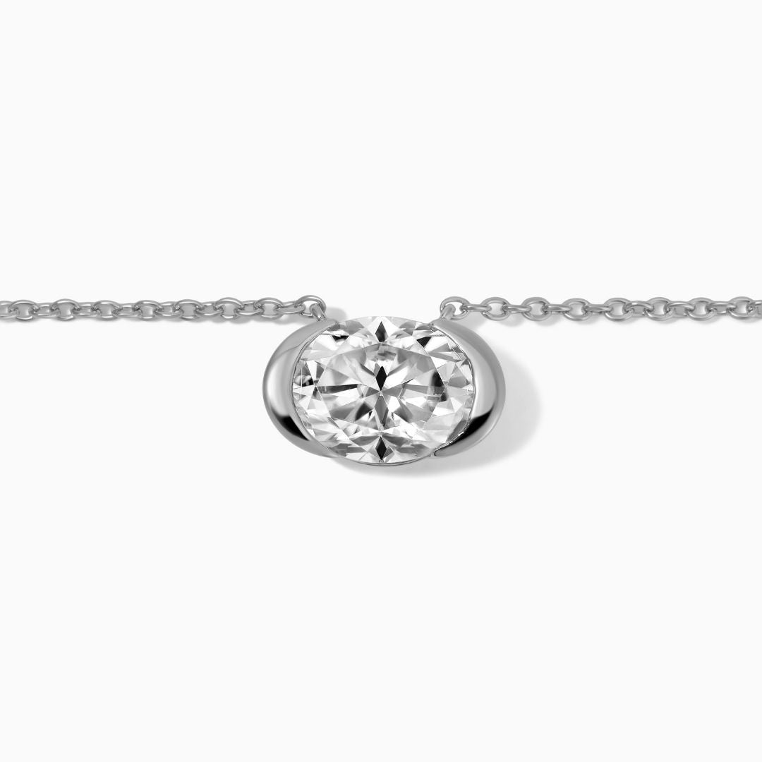 POISE NECKLACE