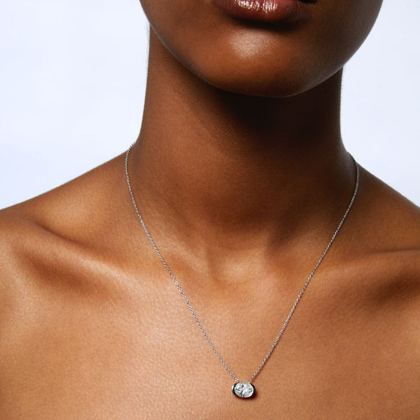 POISE NECKLACE
