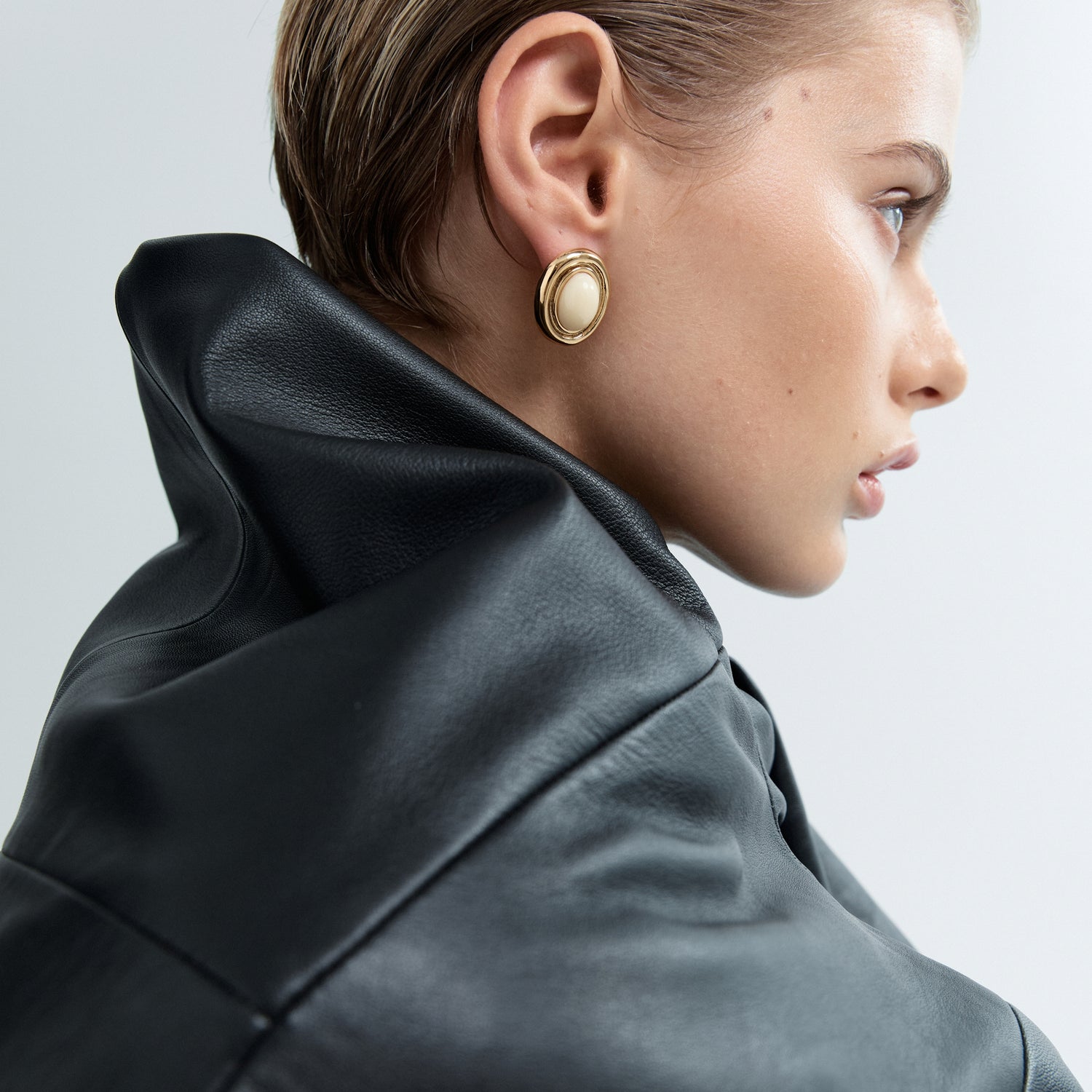 PRIZE EARRINGS