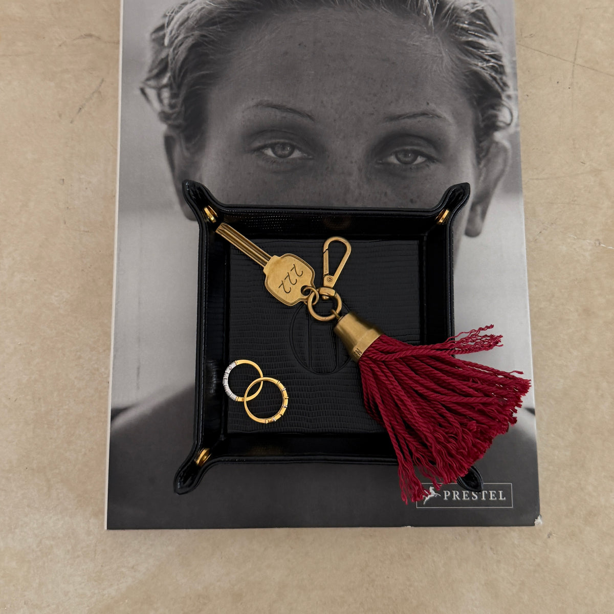 RUE KEY CHAIN