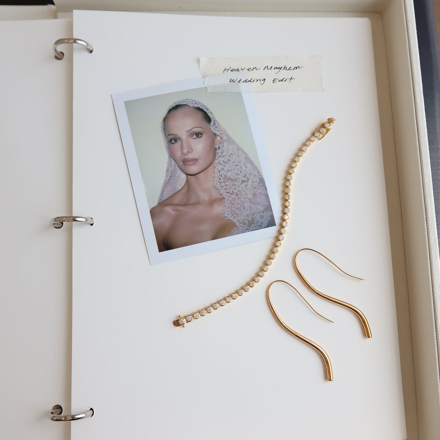 LENORA EARRINGS