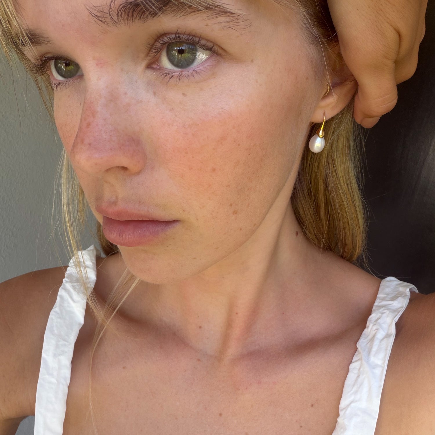 ODETTE PEARL EARRINGS