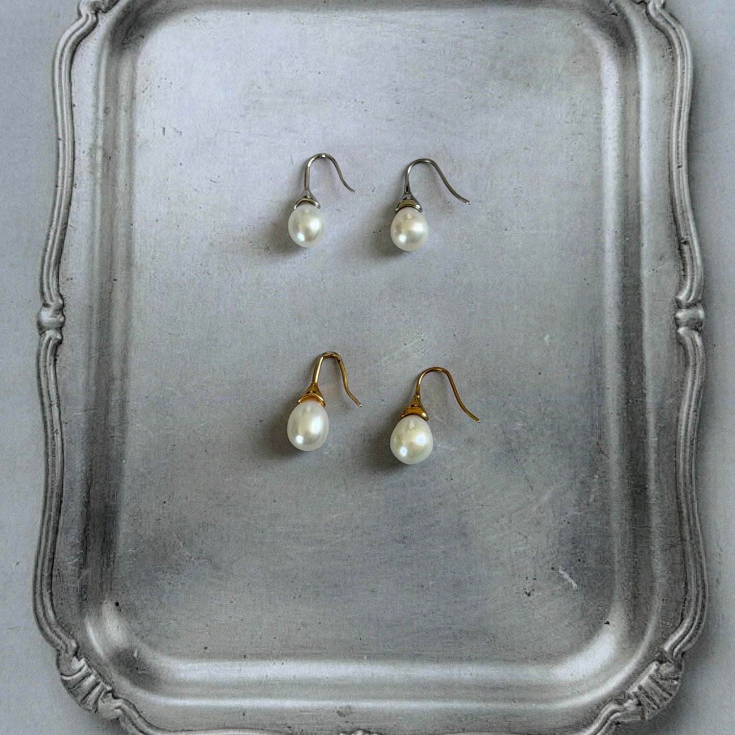 ODETTE PEARL EARRINGS