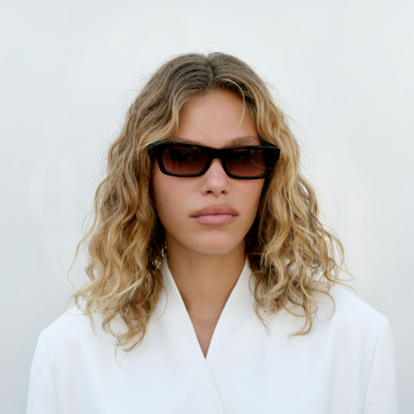 SLOANE TORTOISE