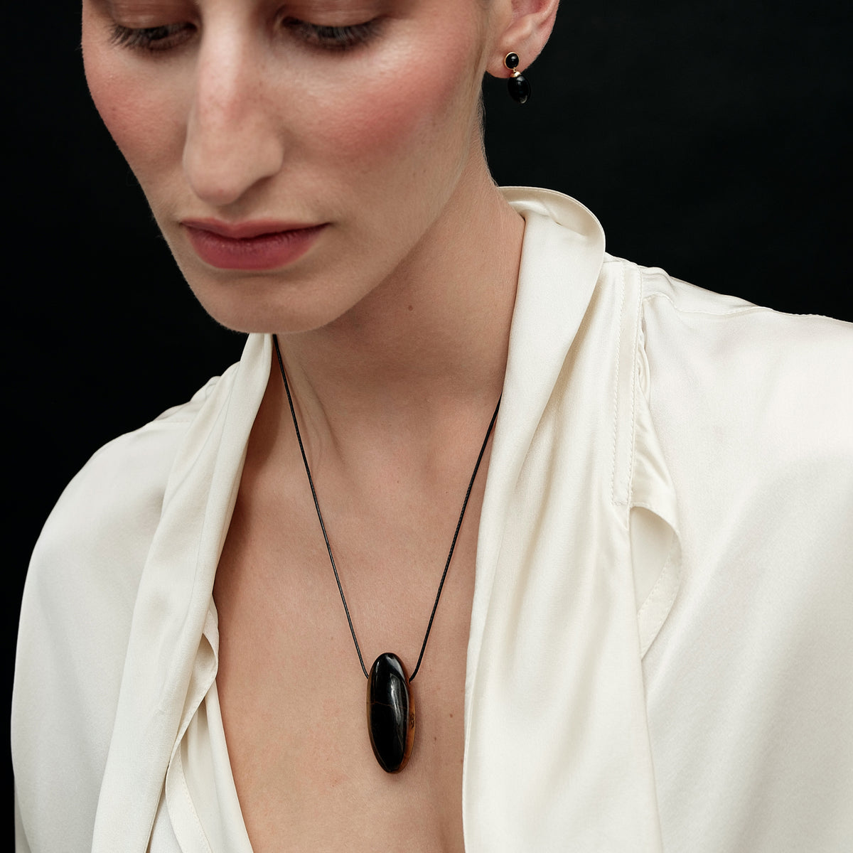 WREN CHOKER